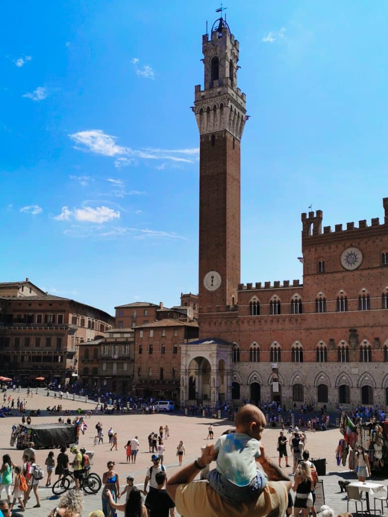 siena in un giorno piazza del campo